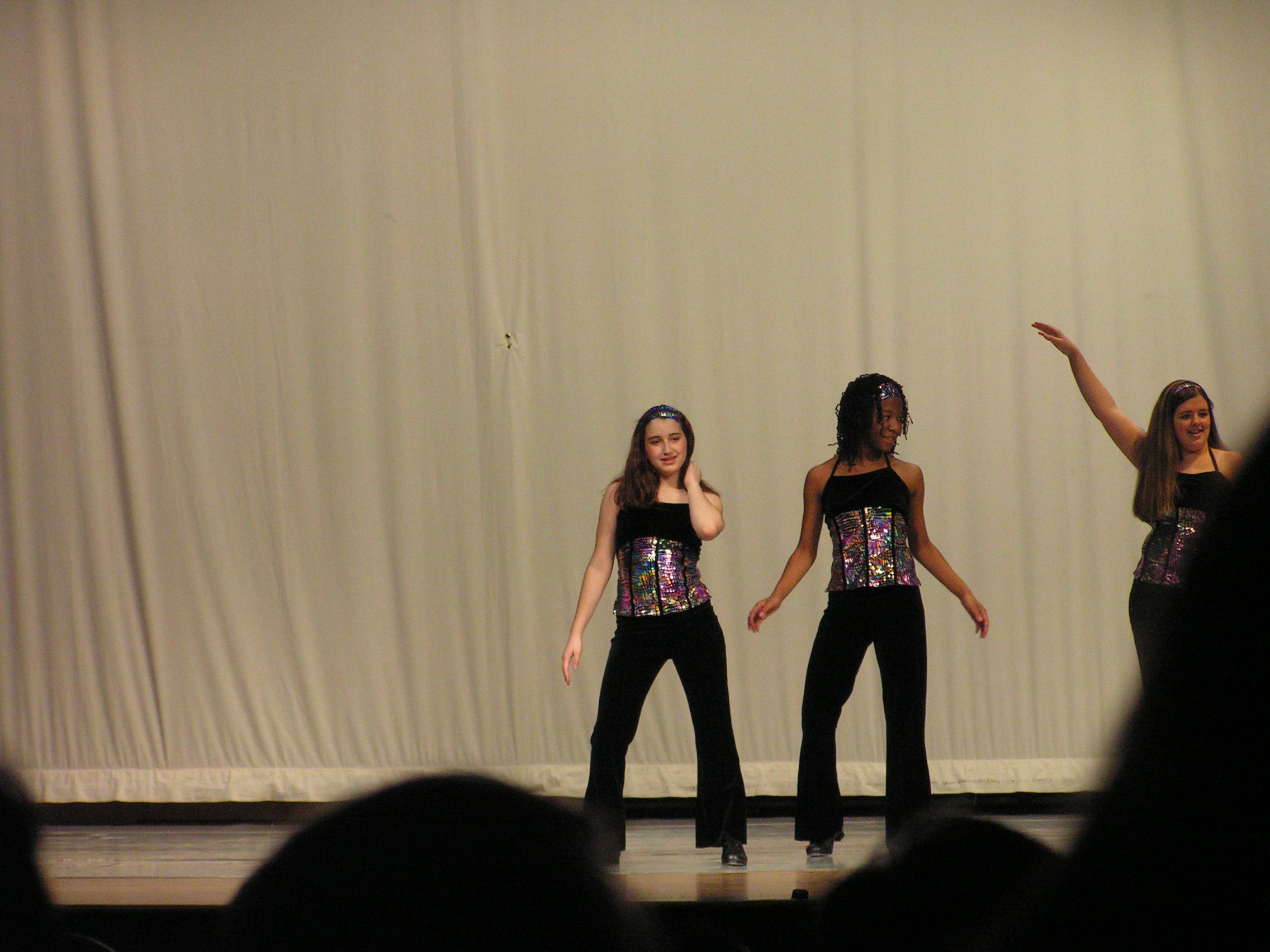 ./2006/Dance Recital/Danceurs Recital 21st 0004.JPG